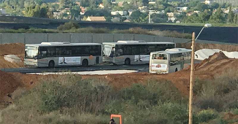 האוטובוסים שנכנסים לשכונת נווה זמר