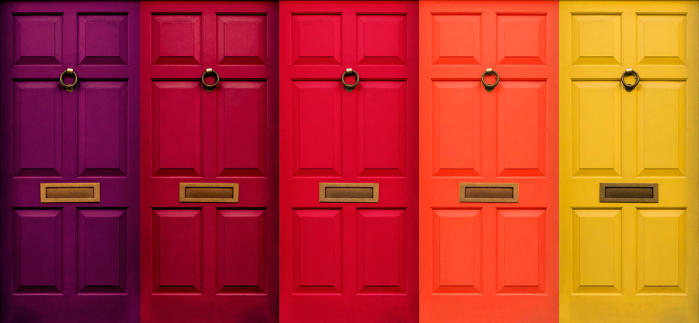 דלתות פנים מעוצבות (תמונה ממאגר shutterstock, צילום: Paul Vowles)